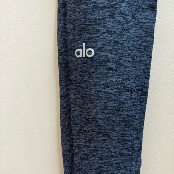 Alo Yoga Alosoft Lounge Leggings - Picture 8 of 8